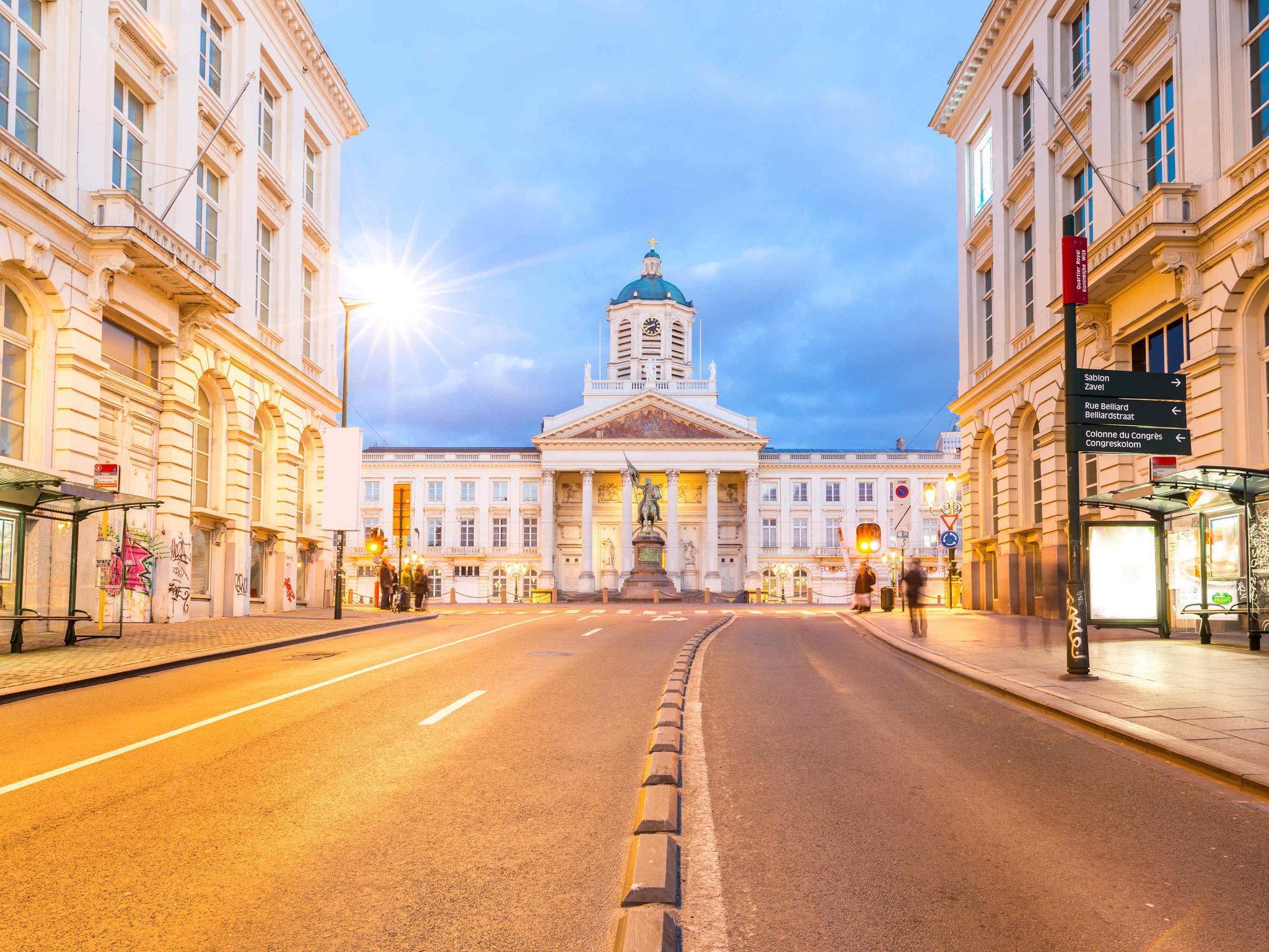 Aparthotel Adagio Brussels Grand Place Екстериор снимка